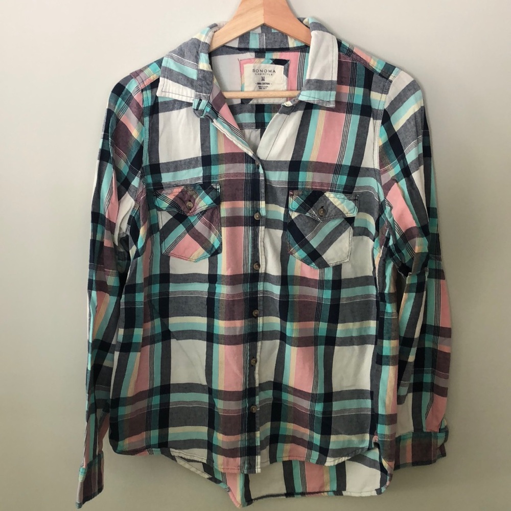Button down shirt medium